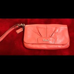 Like new Coach Large clutch/wristlet